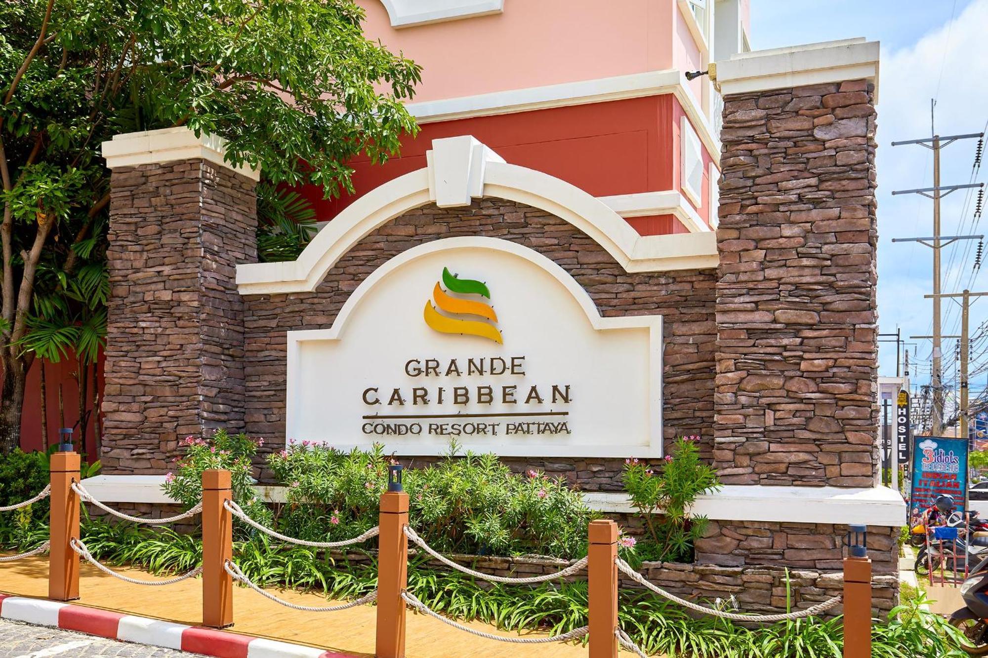 Grande Carribean - Seaview - Jomtien -Free Taxi From The Airport Apartment Pattaya Exterior foto