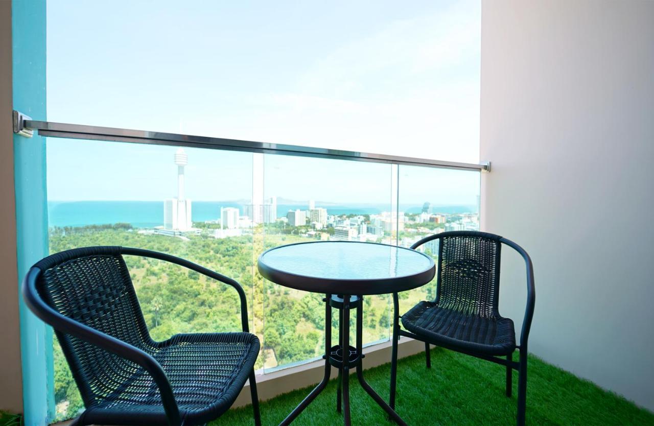 Grande Carribean - Seaview - Jomtien -Free Taxi From The Airport Apartment Pattaya Exterior foto